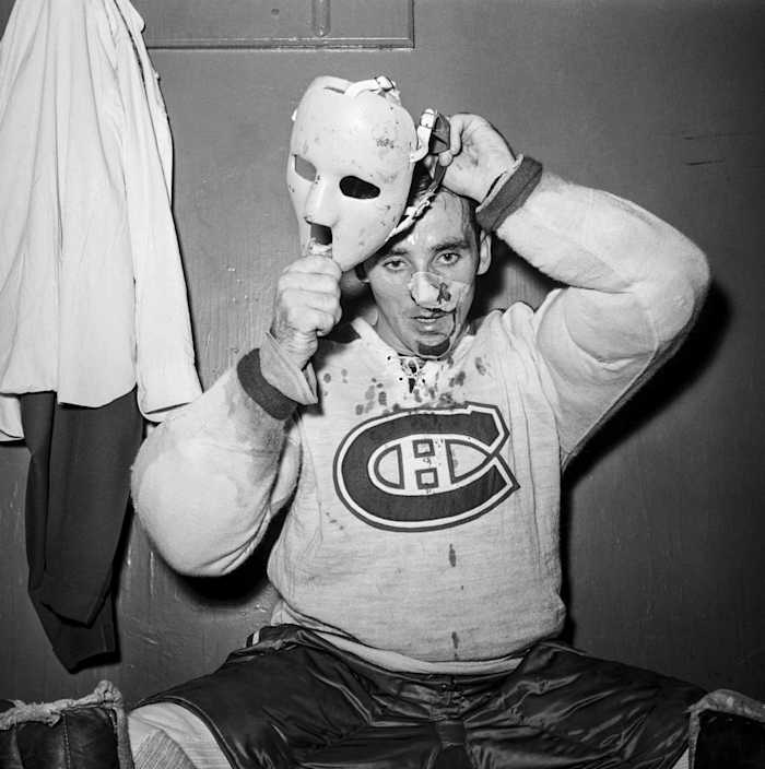 A bloodied Plante donned a mask midgame in 1959.